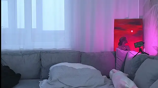 lily  foster online show from January 29, 2025, 7:25 am