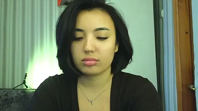 lily  foster online show from September 20, 2025, 6:14 am