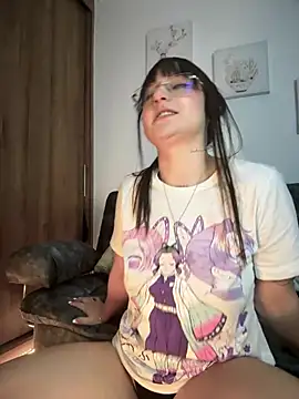 Megan lu2 online show from March 11, 2025, 7:48 am