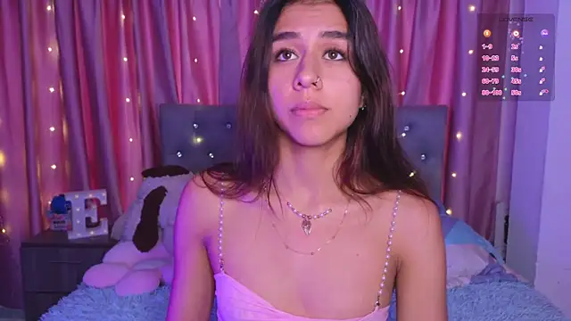 Emiily Scott1 online show from September 17, 2025, 9:16 pm