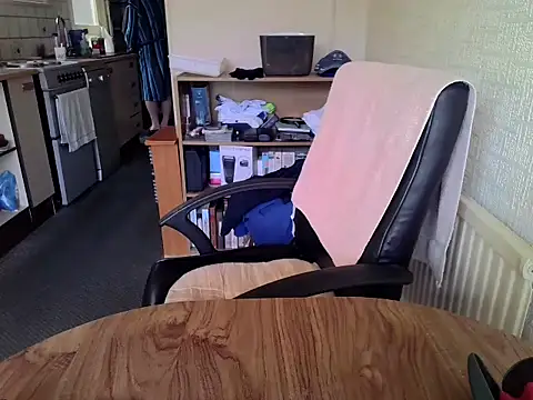 daddyflash online show from November 3, 2025, 10:38 am