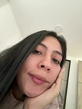 Snapshot of Sophie__Foxxx chatting on February 27, 2026, 4:40 pm Sophie Foxxx online show from February 27, 2026, 4:40 pm