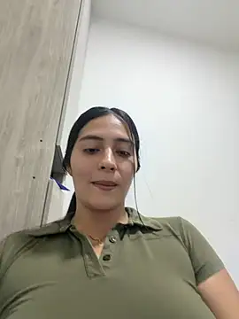 Sophie  Foxxx online show from July 14, 2026, 2:05 am