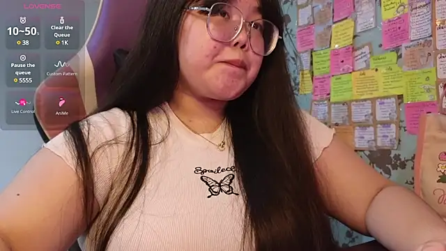 Snapshot of ANNELIESE_ chatting on December 8, 2024, 6:17 pm ANNELIESE online show from December 8, 2024, 6:17 pm