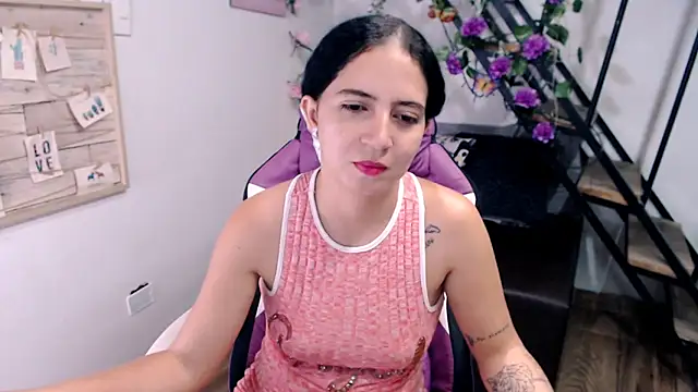 samantha baby  online show from March 18, 2026, 8:56 pm