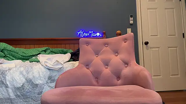 alexmannd online show from December 15, 2024, 5:53 pm