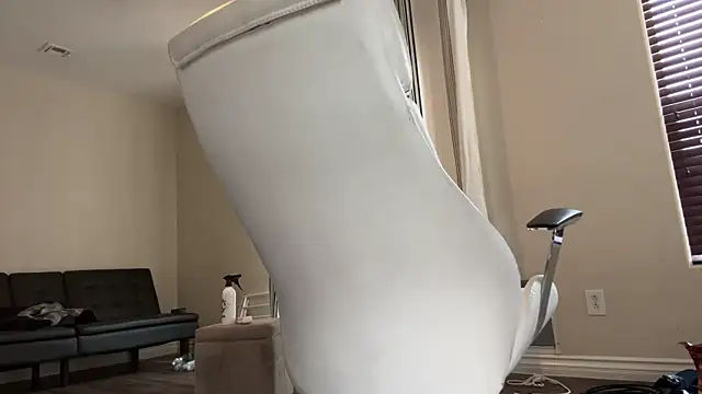 alexmannd online show from March 17, 2025, 4:54 pm