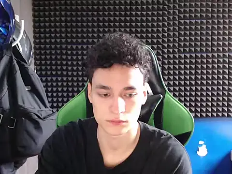 Snapshot of Curly_Angel24 chatting on January 12, 2026, 2:00 pm Curly Angel24 online show from January 12, 2026, 2:00 pm