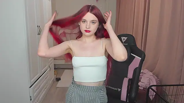 Snapshot of lil_cassie chatting on May 14, 2026, 6:47 pm lil cassie online show from May 14, 2026, 6:47 pm