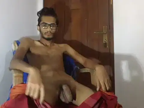 Snapshot of kushan_Madu chatting on February 15, 2025, 8:11 pm kushan Madu online show from February 15, 2025, 8:11 pm