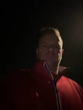 Danii0790 online show from September 18, 2025, 3:41 am