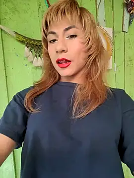 Evehampy online show from September 19, 2025, 6:52 pm