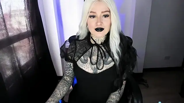 Anaii Gomez online show from November 4, 2025, 6:40 pm