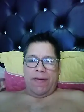 Snapshot of Piero280 chatting on May 29, 2026, 9:24 pm Piero280 online show from May 29, 2026, 9:24 pm