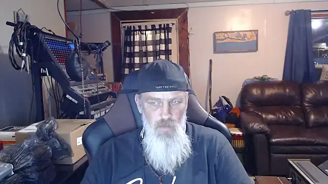 jimdacbin420 online show from March 2, 2026, 5:41 am