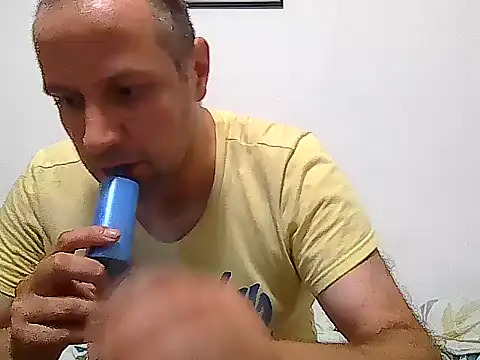 Snapshot of popperspair chatting on June 20, 2026, 10:45 pm popperspair online show from June 20, 2026, 10:45 pm