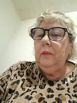 Merilulla online show from January 6, 2026, 5:27 pm