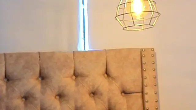 Snapshot of KeryHillson chatting on February 28, 2026, 2:18 pm KeryHillson online show from February 28, 2026, 2:18 pm