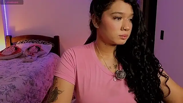alexxandra ferri  online show from May 29, 2026, 6:00 am