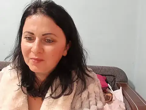 Snapshot of Lillian2 chatting on January 3, 2025, 4:16 pm Lillian2 online show from January 3, 2025, 4:16 pm