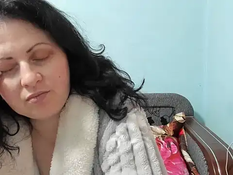 Snapshot of Lillian2 chatting on January 15, 2025, 11:53 am Lillian2 online show from January 15, 2025, 11:53 am