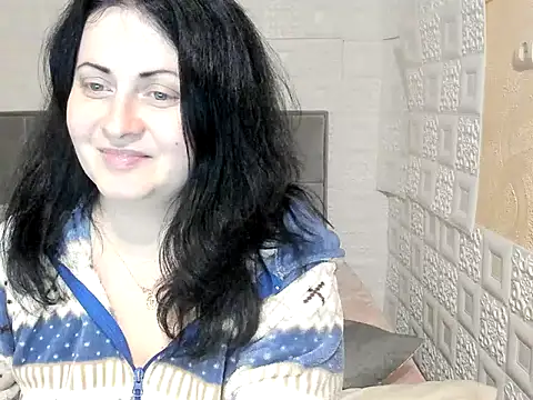 Snapshot of Lillian2 chatting on March 11, 2025, 4:10 am Lillian2 online show from March 11, 2025, 4:10 am