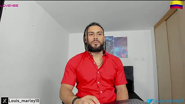 Snapshot of Louis_marley__ chatting on January 23, 2025, 11:26 pm Louis marley   online show from January 23, 2025, 11:26 pm