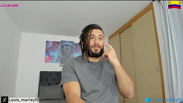 Snapshot of Louis_marley__ chatting on January 31, 2025, 11:13 pm Louis marley   online show from January 31, 2025, 11:13 pm