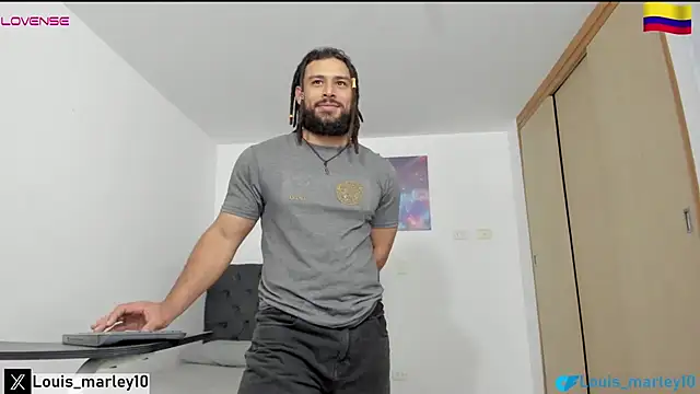 Snapshot of Louis_marley__ chatting on September 21, 2025, 4:14 am Louis marley   online show from September 21, 2025, 4:14 am