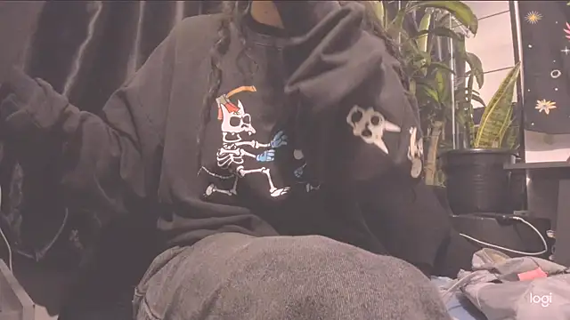 Snapshot of MYFAVOURITESTRAGER chatting on February 17, 2026, 1:13 am MYFAVOURITESTRAGER online show from February 17, 2026, 1:13 am