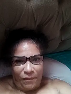 Snapshot of Delicy1 chatting on October 18, 2025, 10:16 am Delicy1 online show from October 18, 2025, 10:16 am