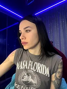 Queen of pain online show from December 1, 2025, 5:56 am