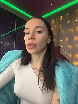 Queen of pain online show from December 16, 2025, 6:29 am