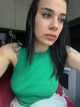 Queen of pain online show from June 29, 2026, 6:41 am