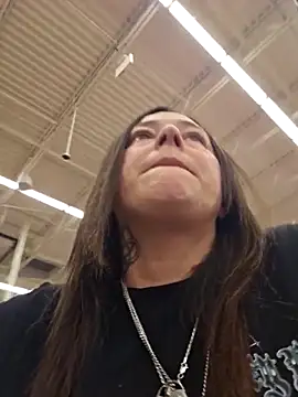 Snapshot of angelbaby1998 chatting on October 30, 2025, 2:02 am angelbaby1998 online show from October 30, 2025, 2:02 am