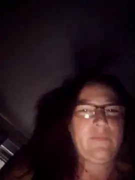 Snapshot of angelbaby1998 chatting on November 17, 2025, 11:21 pm angelbaby1998 online show from November 17, 2025, 11:21 pm