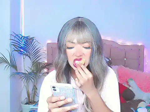 Tanedra collings online show from January 17, 2025, 1:47 am