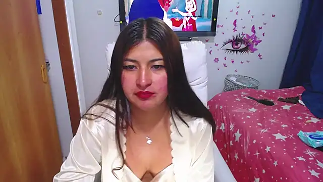 Yunhot  online show from May 20, 2026, 9:48 am