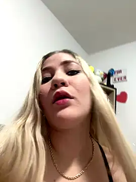 Celestedubois online show from October 24, 2025, 10:17 pm
