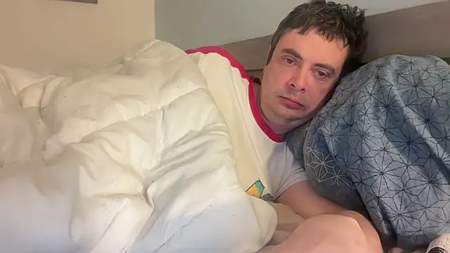 freddy0222222 online show from April 2, 2026, 12:30 am