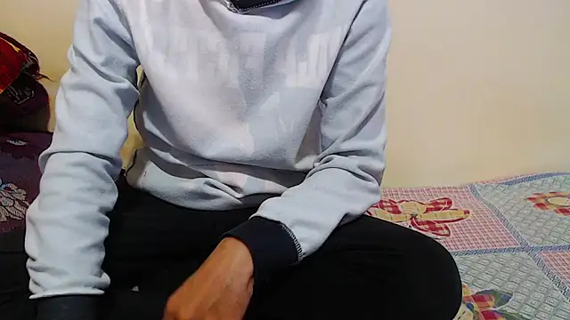 Alexdelarge323 online show from January 11, 2025, 4:46 pm