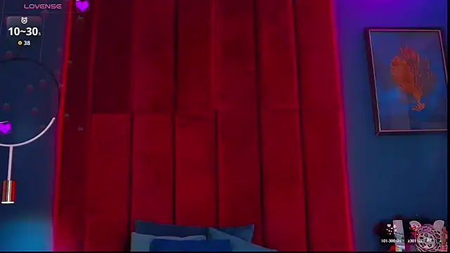 Snapshot of MadyLuxxx chatting on October 17, 2025, 6:43 pm MadyLuxxx online show from October 17, 2025, 6:43 pm