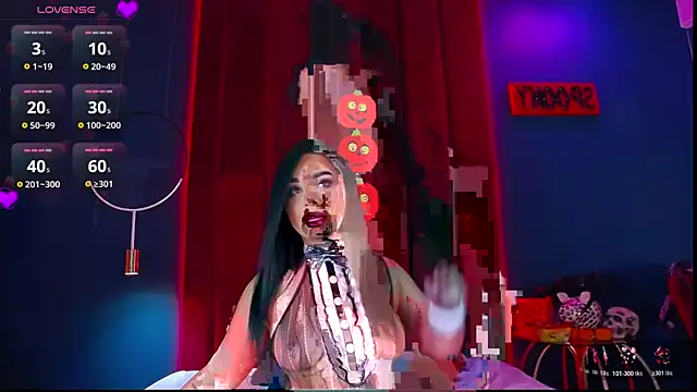 Snapshot of MadyLuxxx chatting on October 30, 2025, 7:58 pm MadyLuxxx online show from October 30, 2025, 7:58 pm