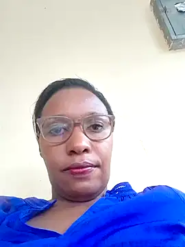 pretty babez online show from February 16, 2025, 2:54 pm