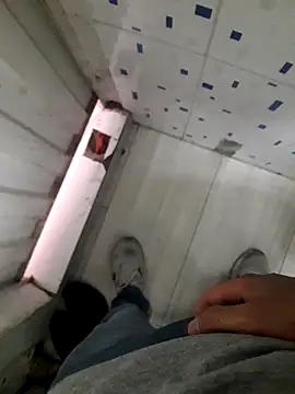 Luismimor93 online show from January 20, 2025, 6:32 pm