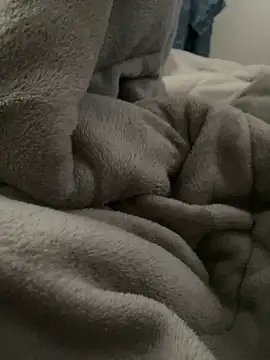 Luismimor93 online show from February 19, 2025, 7:48 pm