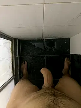 Luismimor93 online show from October 3, 2025, 4:48 pm