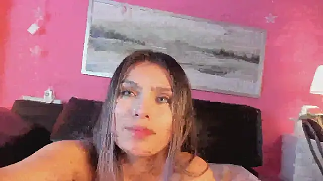 Snapshot of Tiffanysurez_ chatting on January 28, 2025, 7:10 pm Tiffanysurez online show from January 28, 2025, 7:10 pm