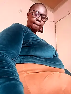 ZOQULUx online show from March 22, 2026, 9:23 am