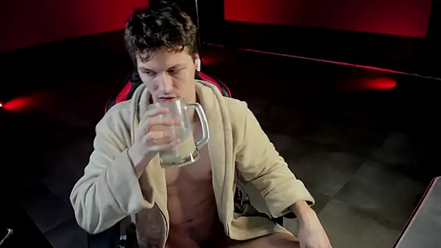 Snapshot of dirty-boss chatting on March 20, 2025, 6:31 pm dirty-boss online show from March 20, 2025, 6:31 pm